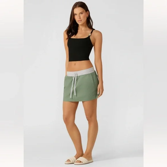 Lorna Jane Flashdance mini skirt - Picture 4 of 13